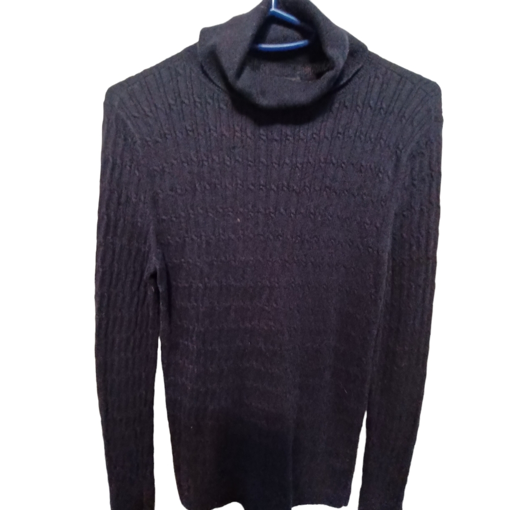 Talbots size medium womens turtleneck sweater